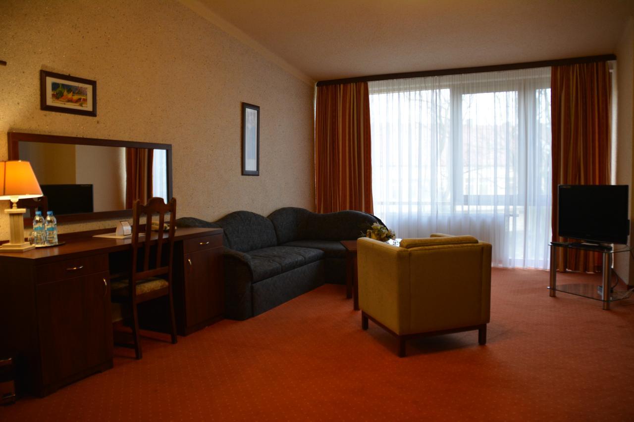 Hotel Starzynski Płock Exterior foto
